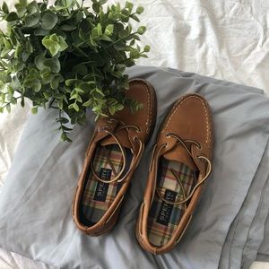 LIKE NEW Women’s Sperries!